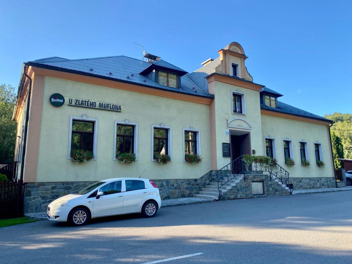 Penzion U Muflona Šternberk Exterior foto